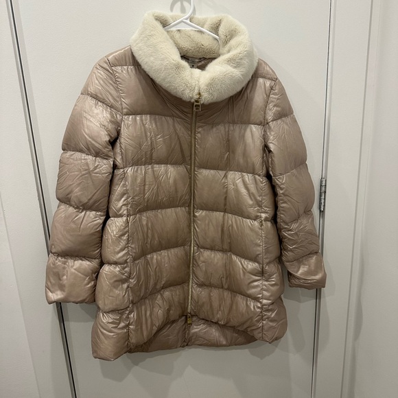 COPY - Herno Champagne Fur Puffer - Picture 5 of 14